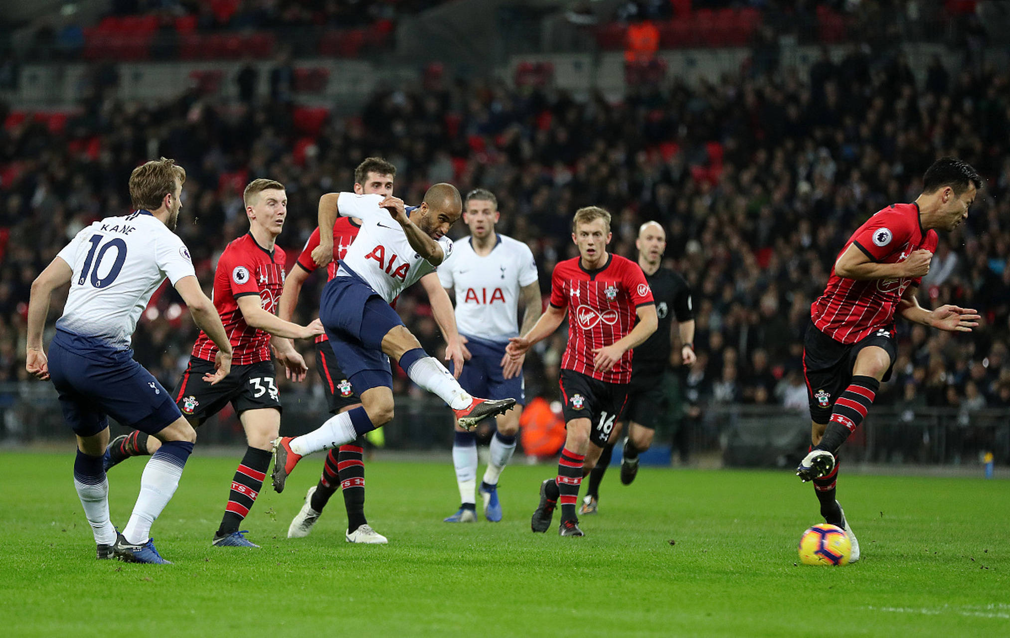 轻球员和俱 轻球员和俱