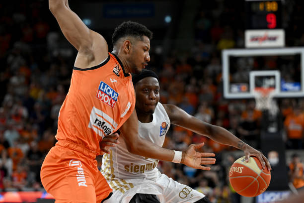 对于球迷和 对于球迷和